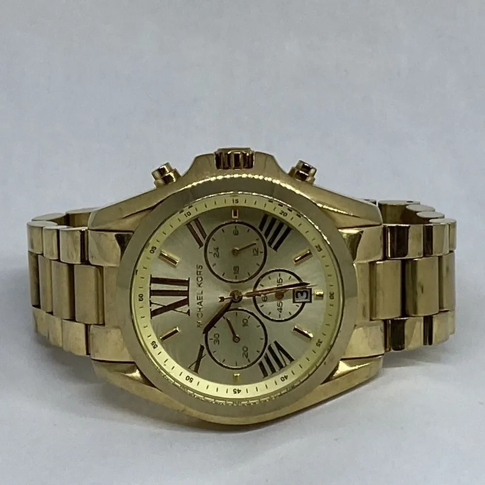 Michael Kors MK5605 Women's Stainless Steel Analog Dial Quartz Wrist Watch XX922